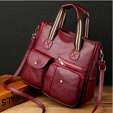 Bolsa Feminina em Couro - Delux Premium